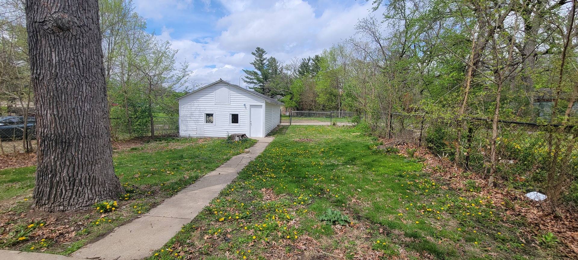 Rockford, IL 61107,1130 Greenmount Street