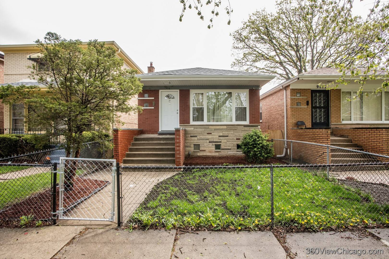 Chicago, IL 60620,9015 S Carpenter Street
