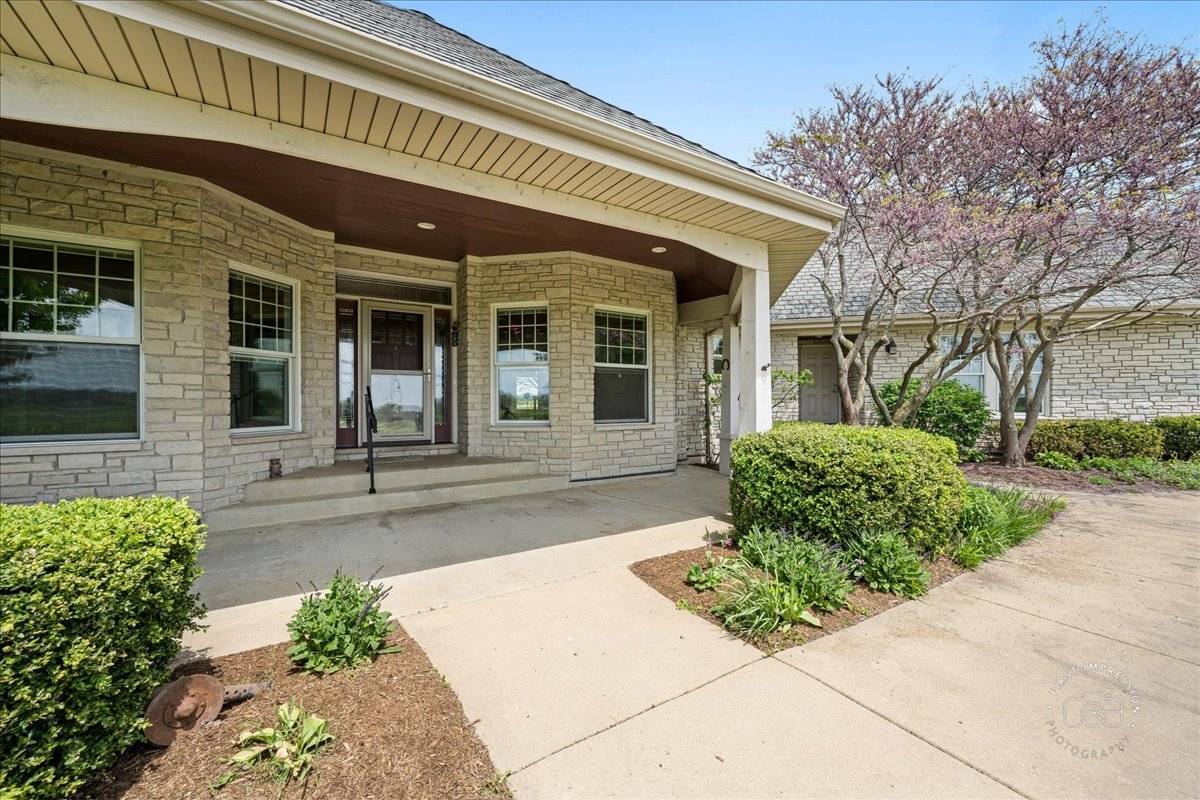 Hampshire, IL 60140,45W540 Middleton Road