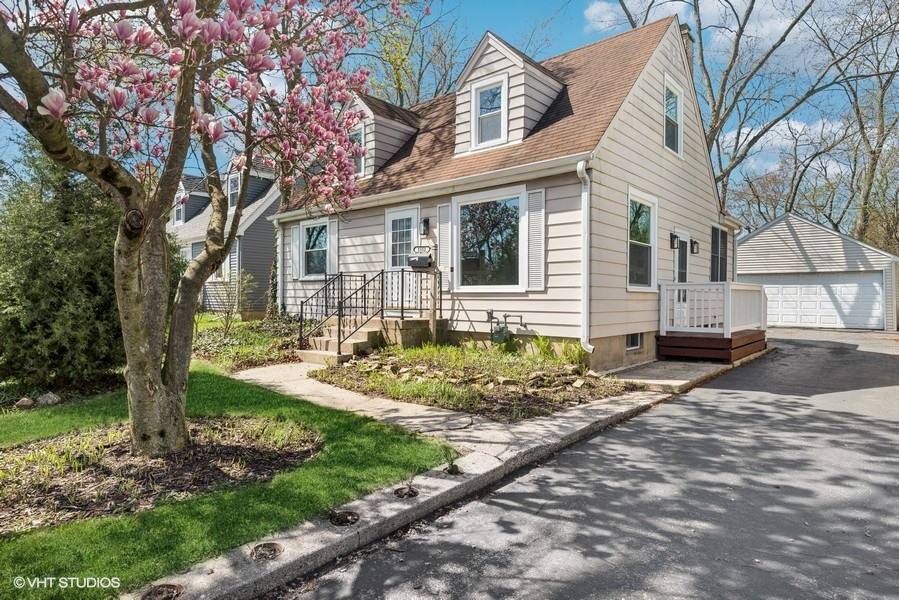 Highland Park, IL 60035,1552 Mccraren Road