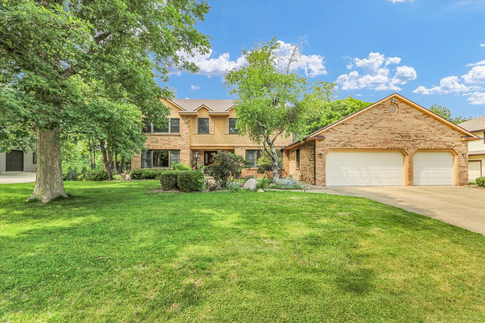 Champaign, IL 61822,4008 Pinecrest Drive