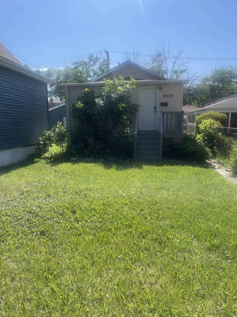 Chicago, IL 60628,9608 S Wallace Street