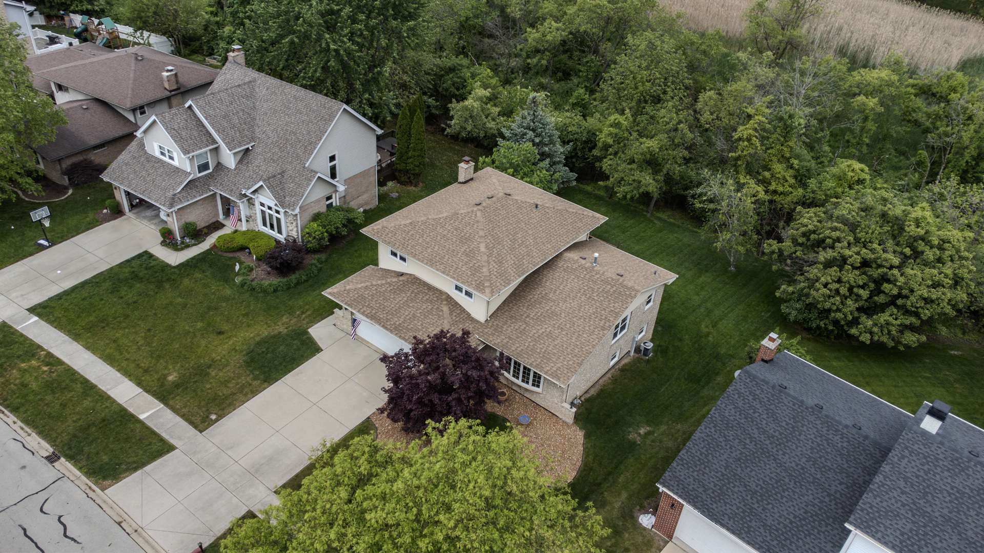 Woodridge, IL 60517,1212 Gloucester Road