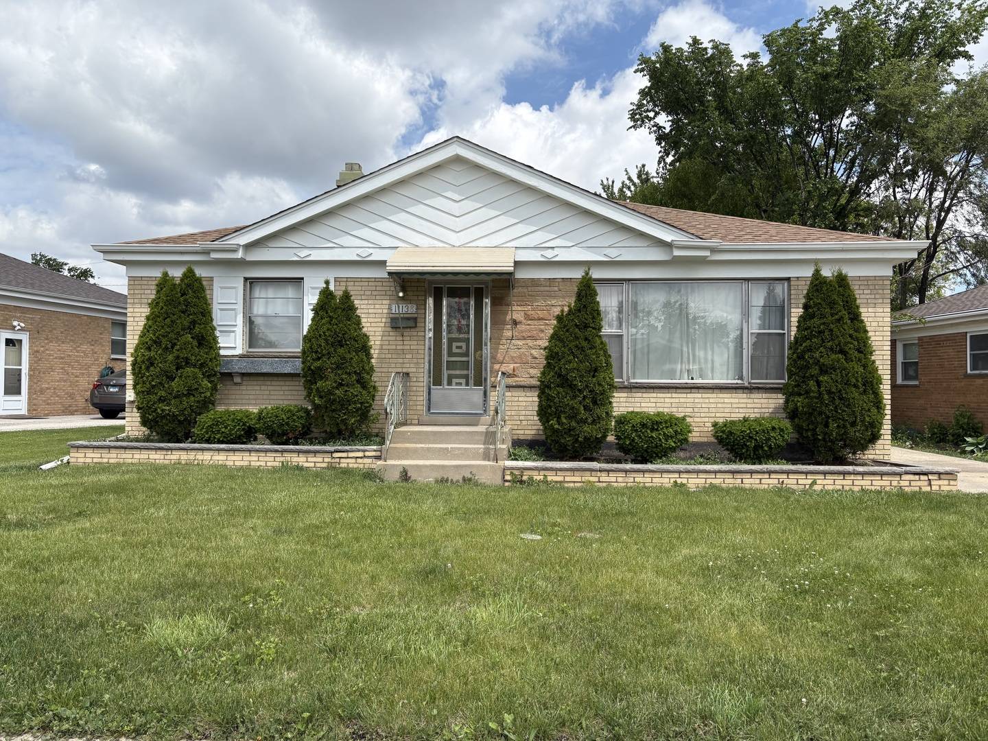 Westchester, IL 60154,11138 SHAW Street