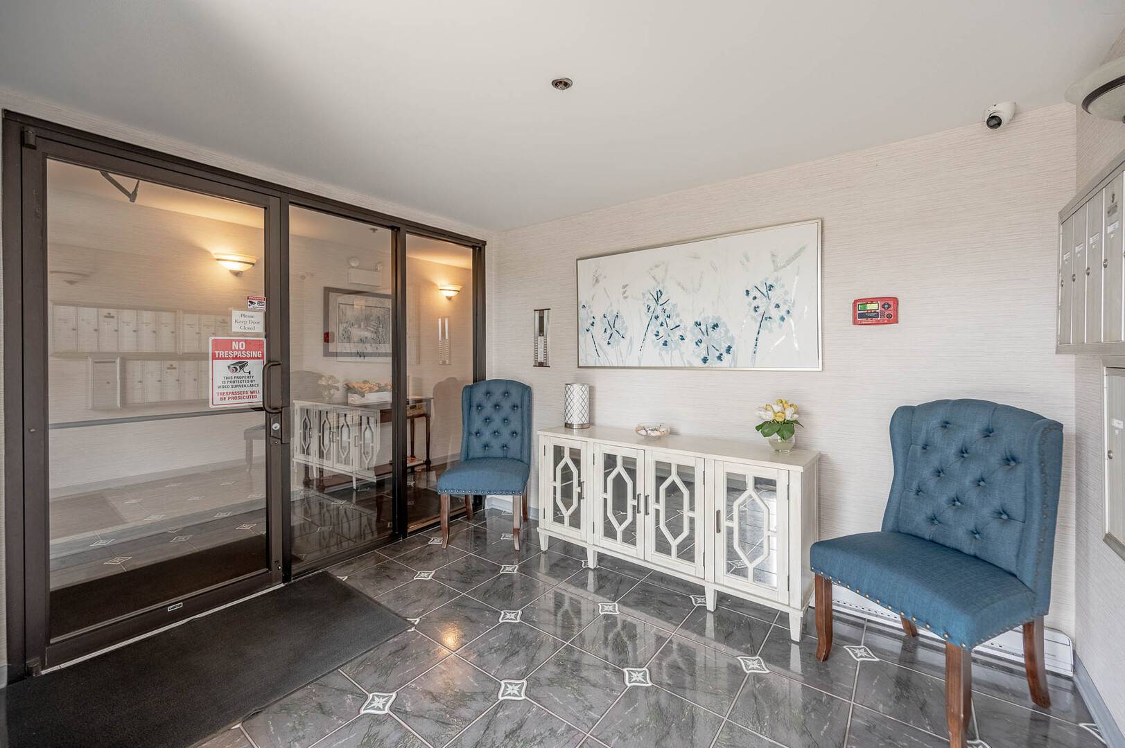 Harwood Heights, IL 60706,6550 W Gunnison Street #303
