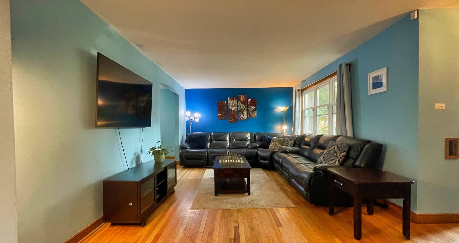 Westchester, IL 60154,Address not disclosed