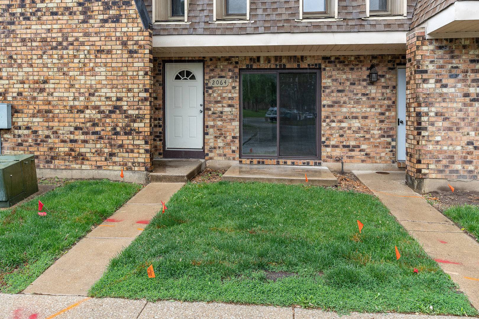 Woodridge, IL 60517,2064 Country Club Drive