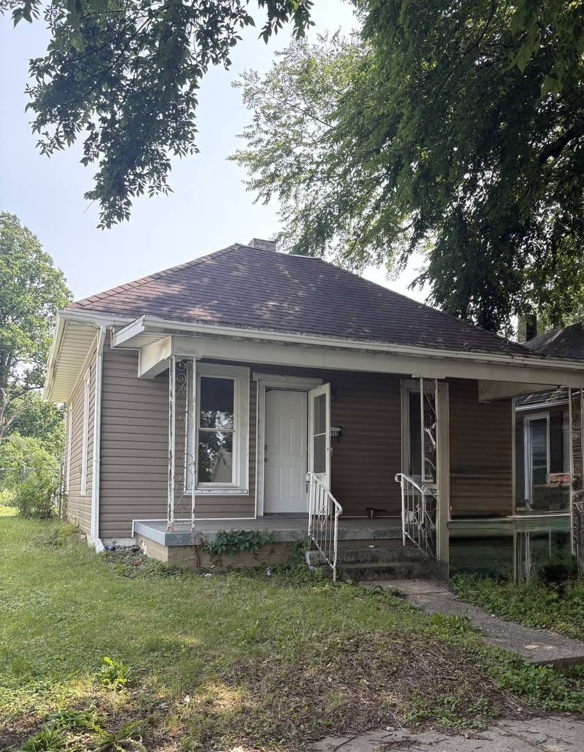 Decatur, IL 62521,1753 E Clay Street