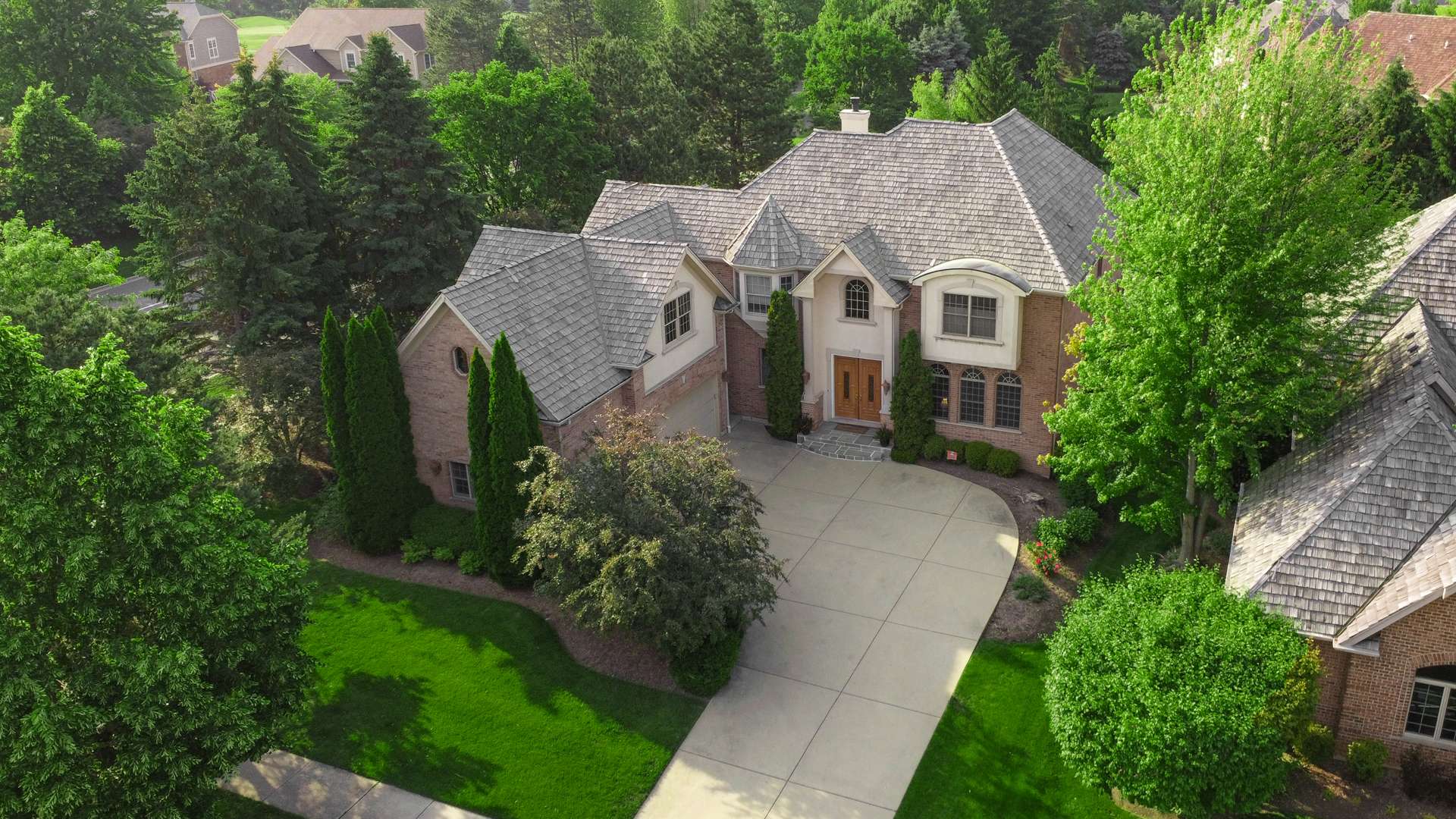 Vernon Hills, IL 60061,1654 Pebble Beach Way