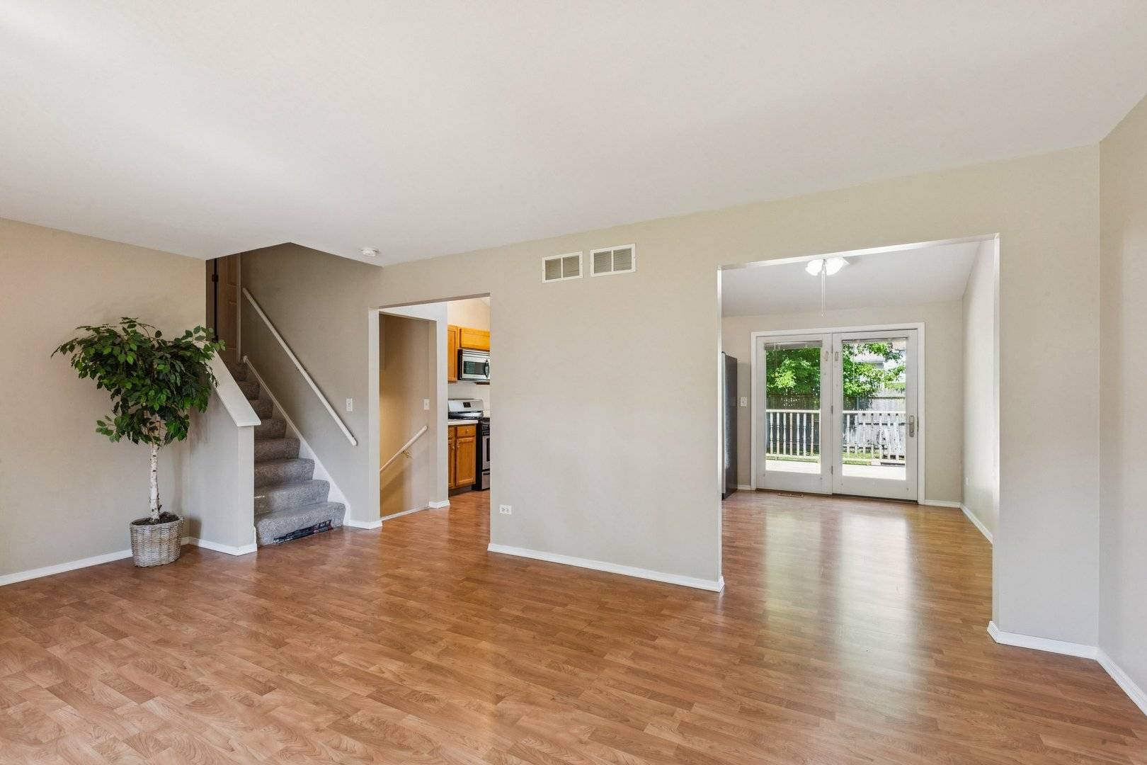 Lakemoor, IL 60050,238 S Highland Drive