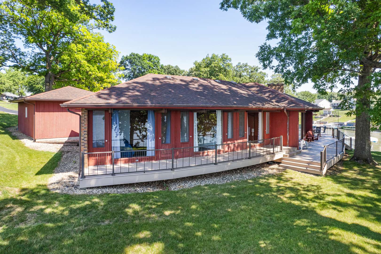 Lake Holiday, IL 60552,309 Holiday Drive