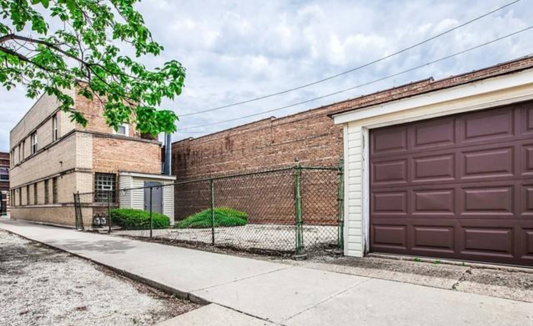 Chicago, IL 60620,1025 W 79th Street