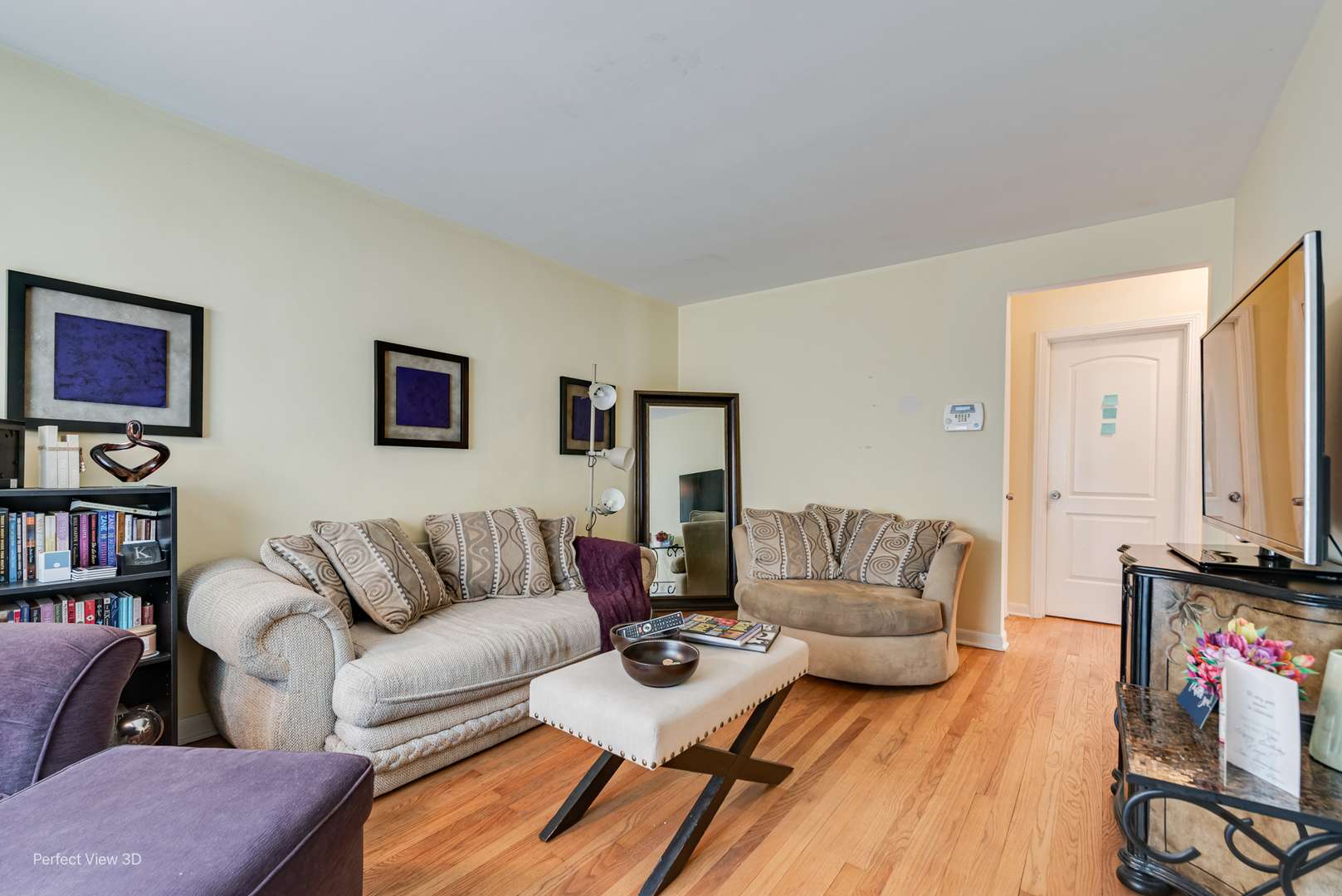 Chicago, IL 60617,8724 S Jeffery Boulevard