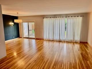 Wilmette, IL 60091,3001 Hartzell Street