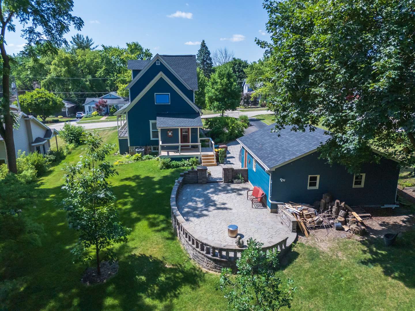 Woodstock, IL 60098,241 Hoy Avenue