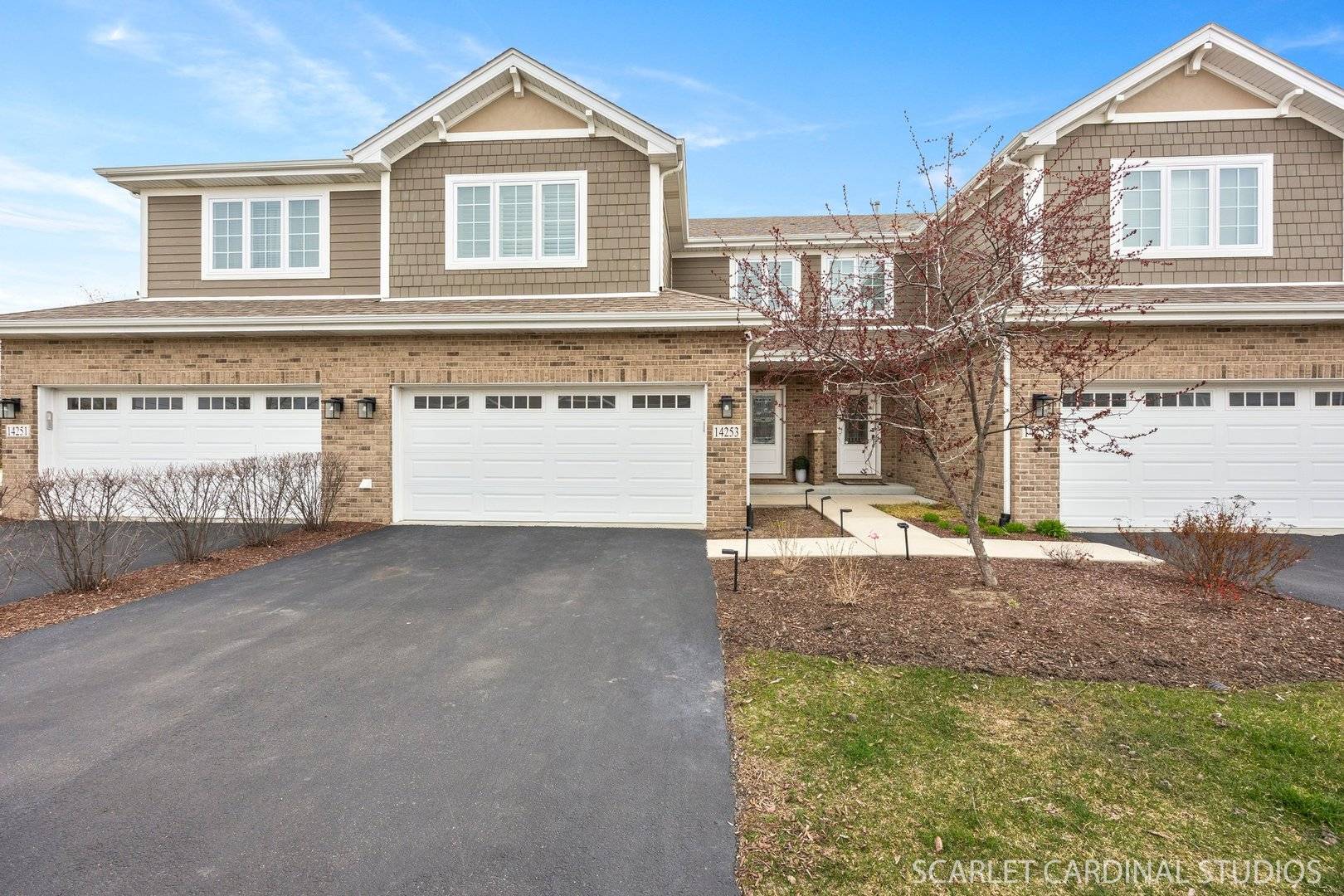 Lemont, IL 60439,14253 Lacey Drive