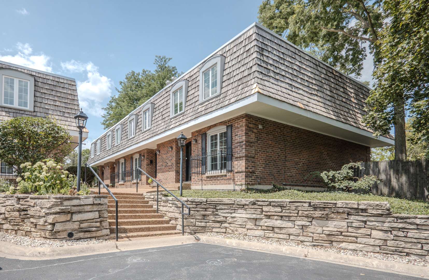 Wilmette, IL 60091,3036 Highland Avenue