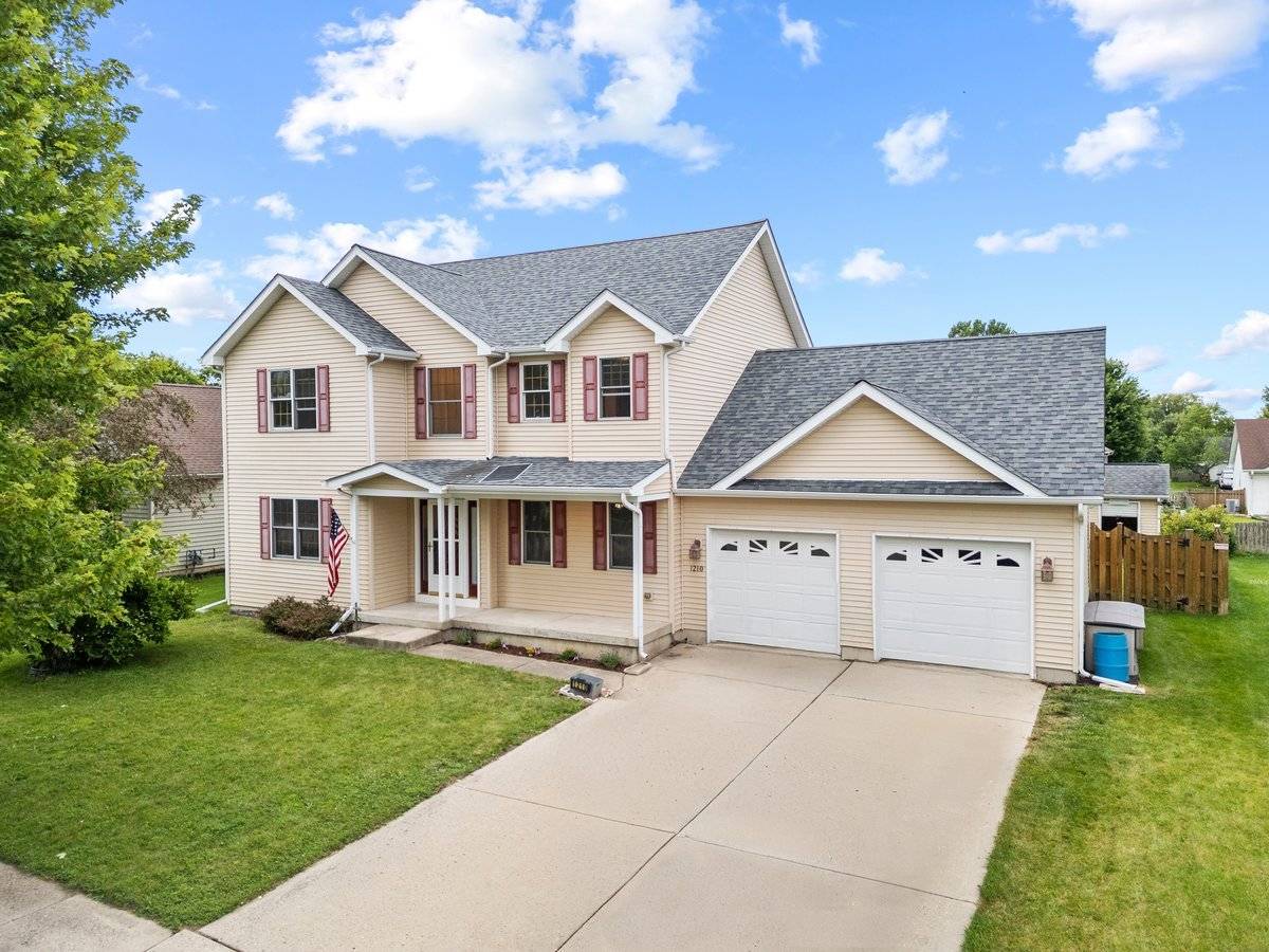 Harvard, IL 60033,1210 Orchard Lane
