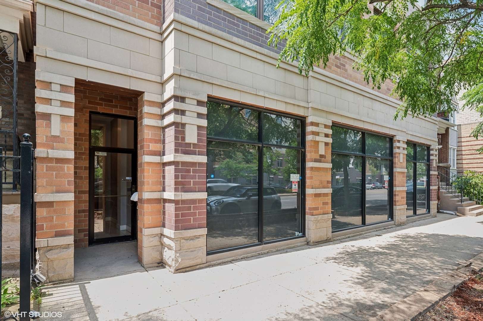 Chicago, IL 60657,3516 N Ashland Avenue #3S