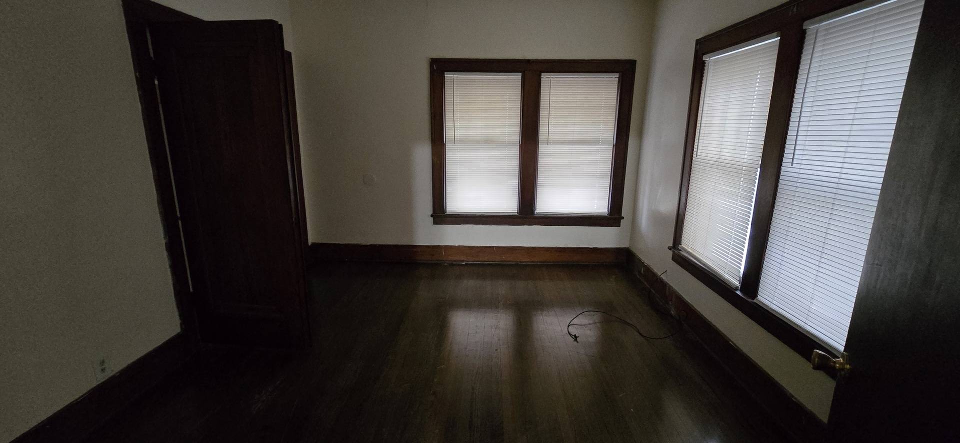 Chicago Heights, IL 60411,83 W 15TH Street