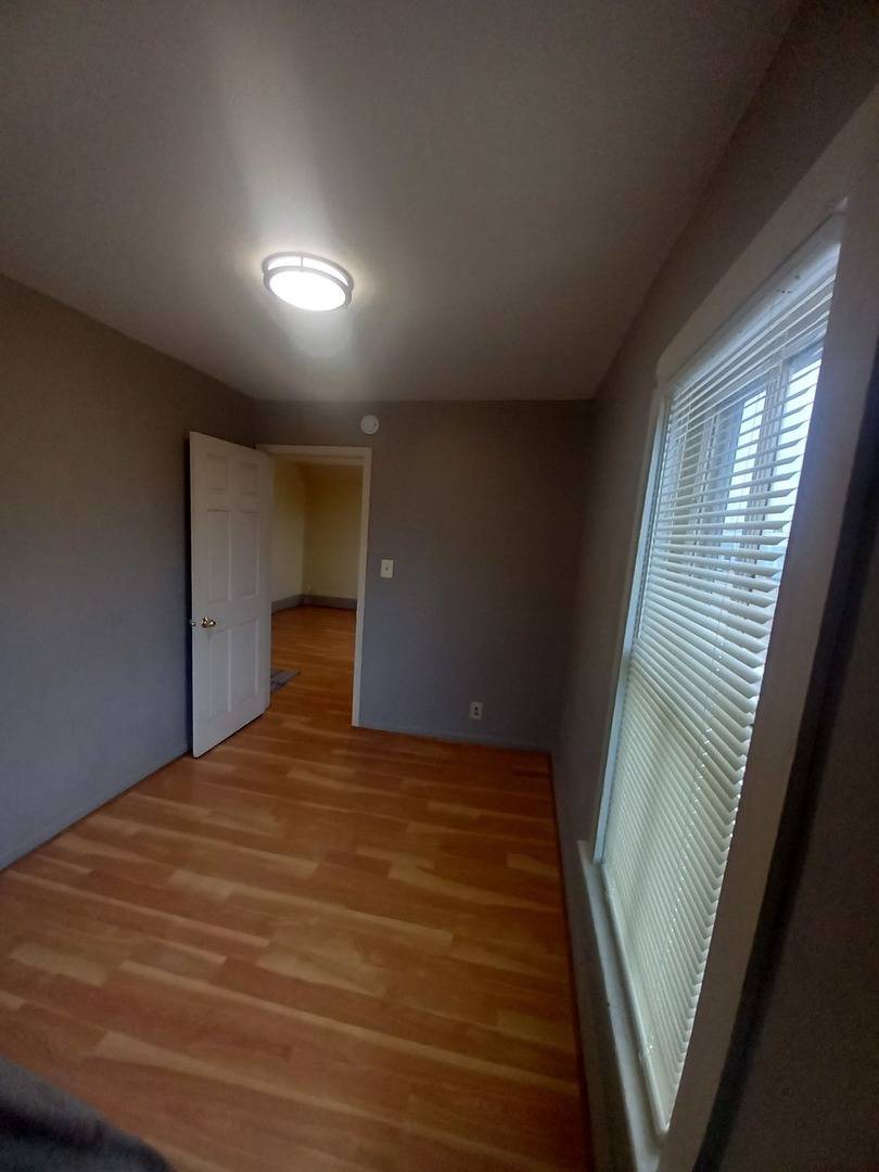 Crystal Lake, IL 60014,141 Short Street