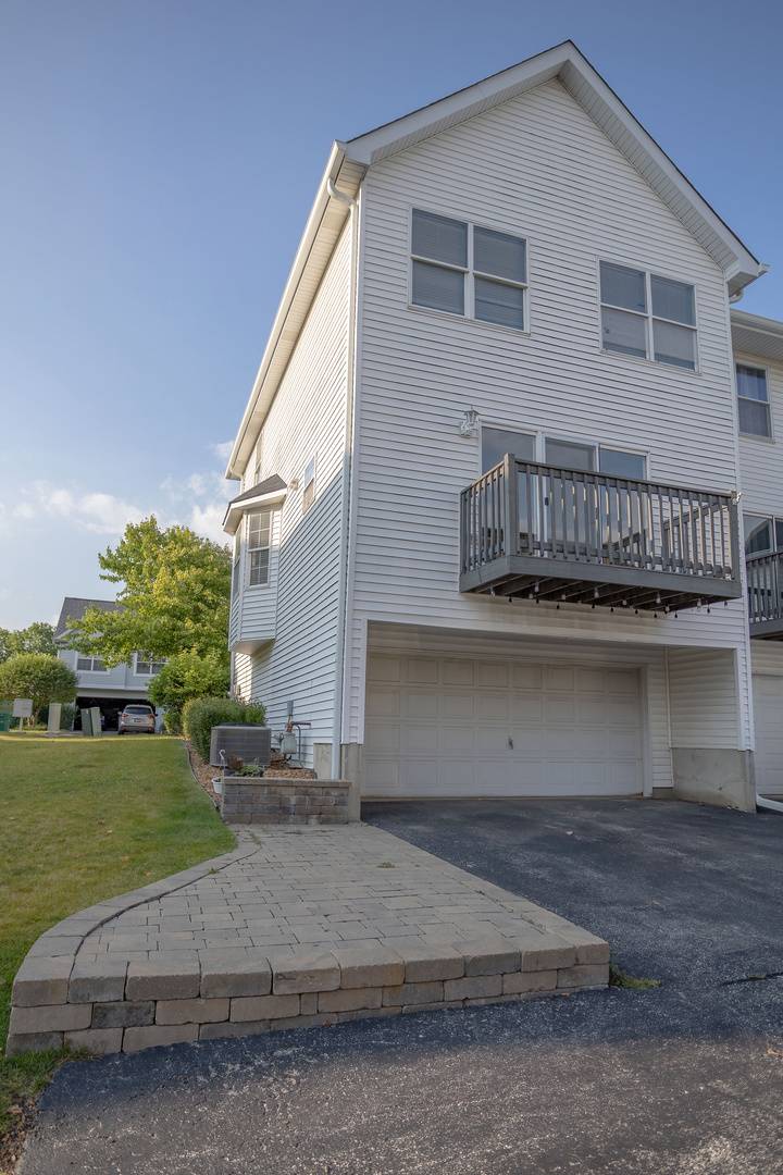 Lockport, IL 60441,16409 Teton Drive #D