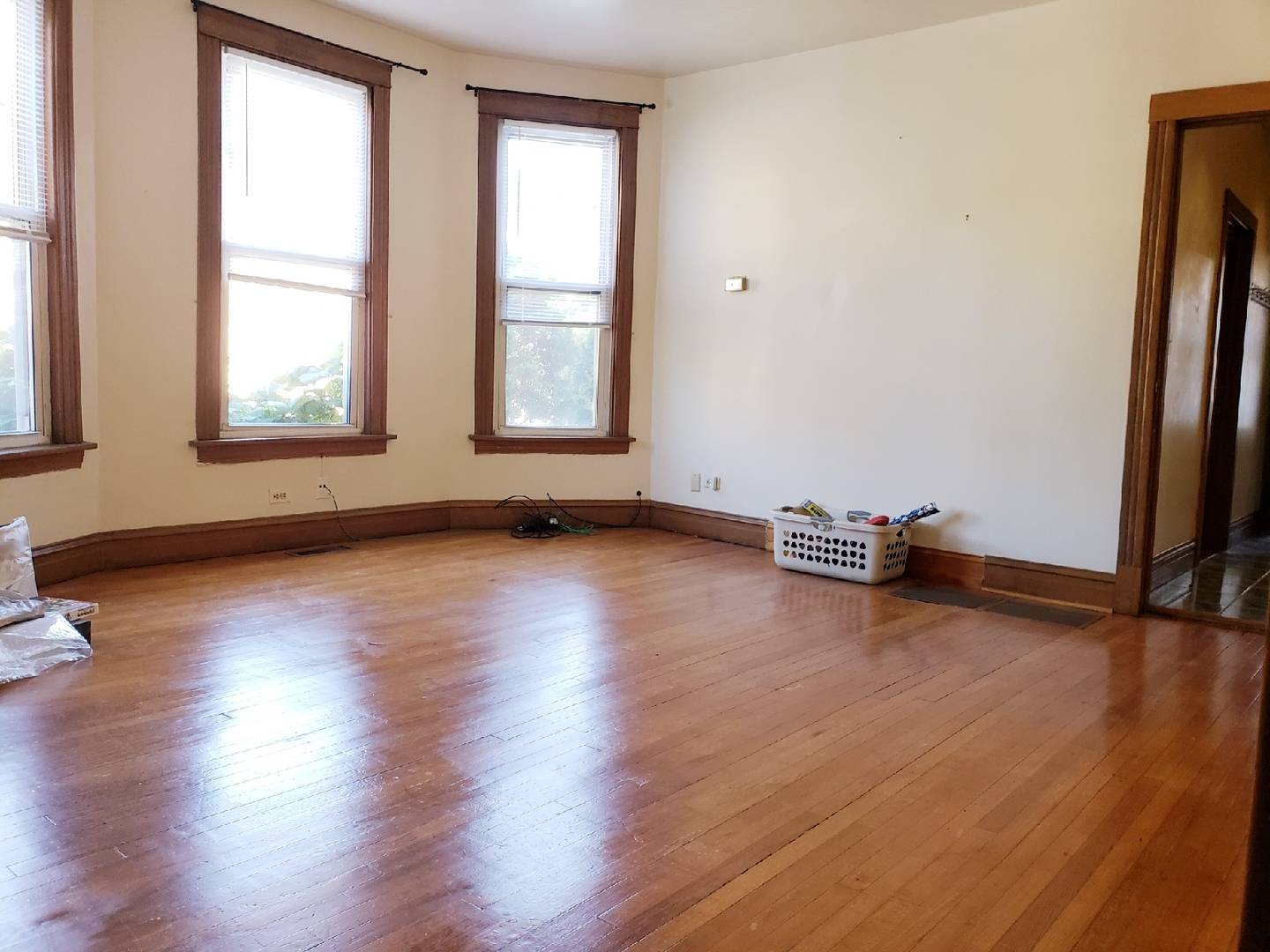 Chicago, IL 60614,1435 W Diversey Parkway #1