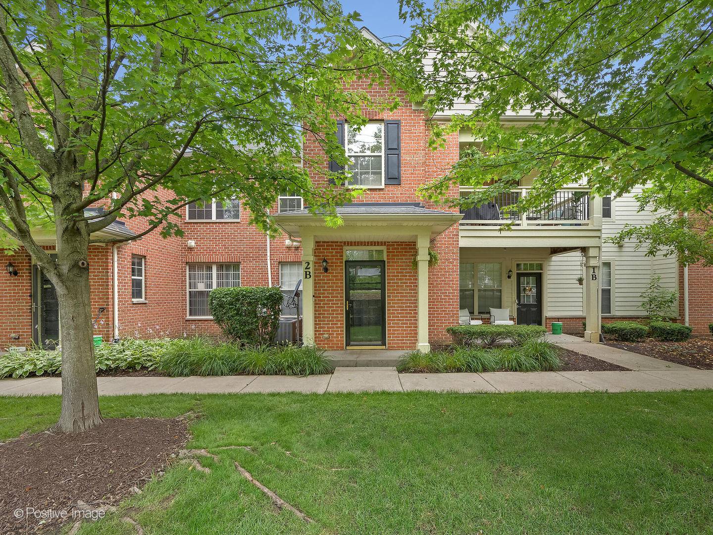 Glen Ellyn, IL 60137,1032 Swift Road #2B