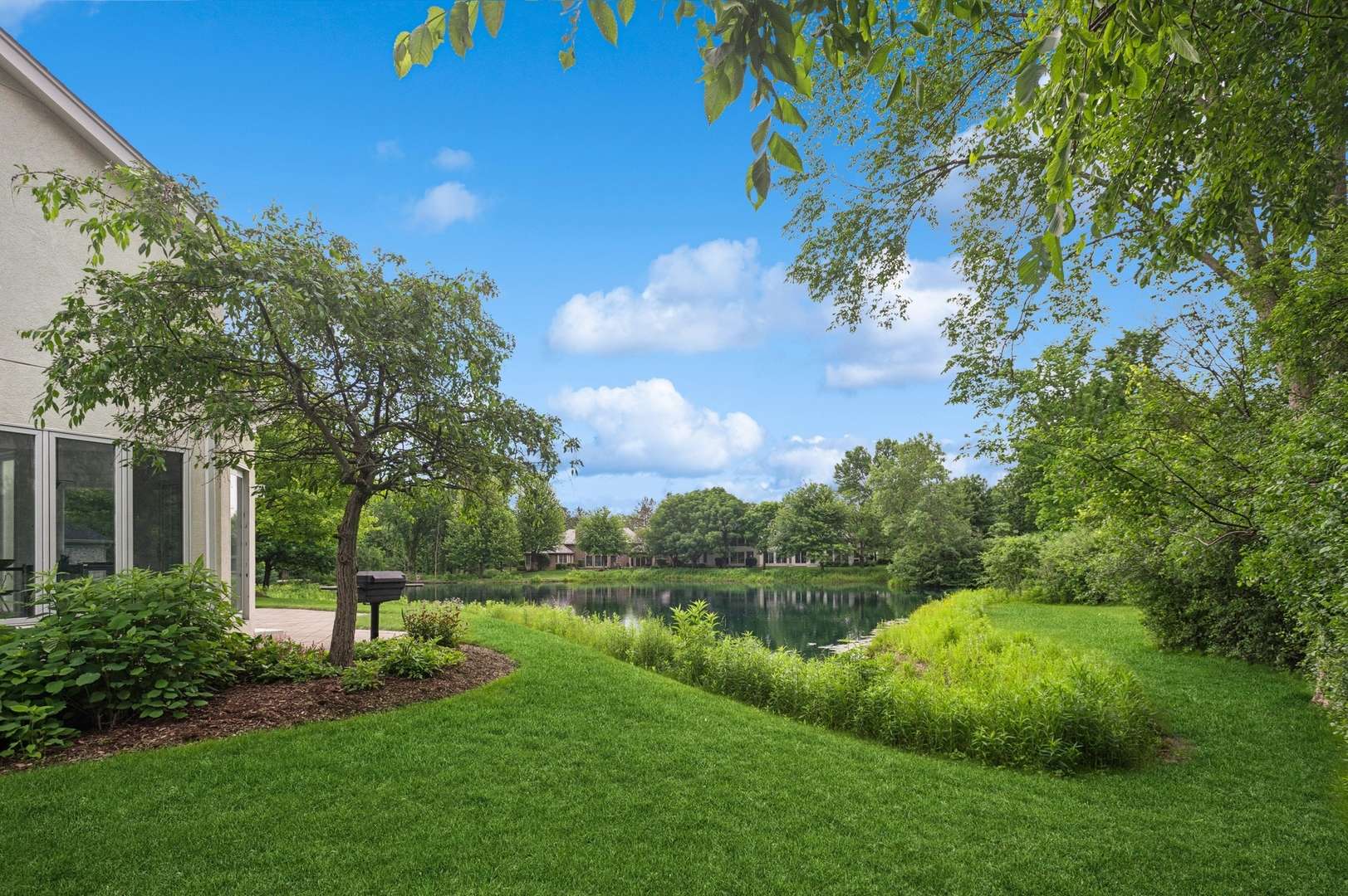 Highland Park, IL 60035,1712 Violet Court