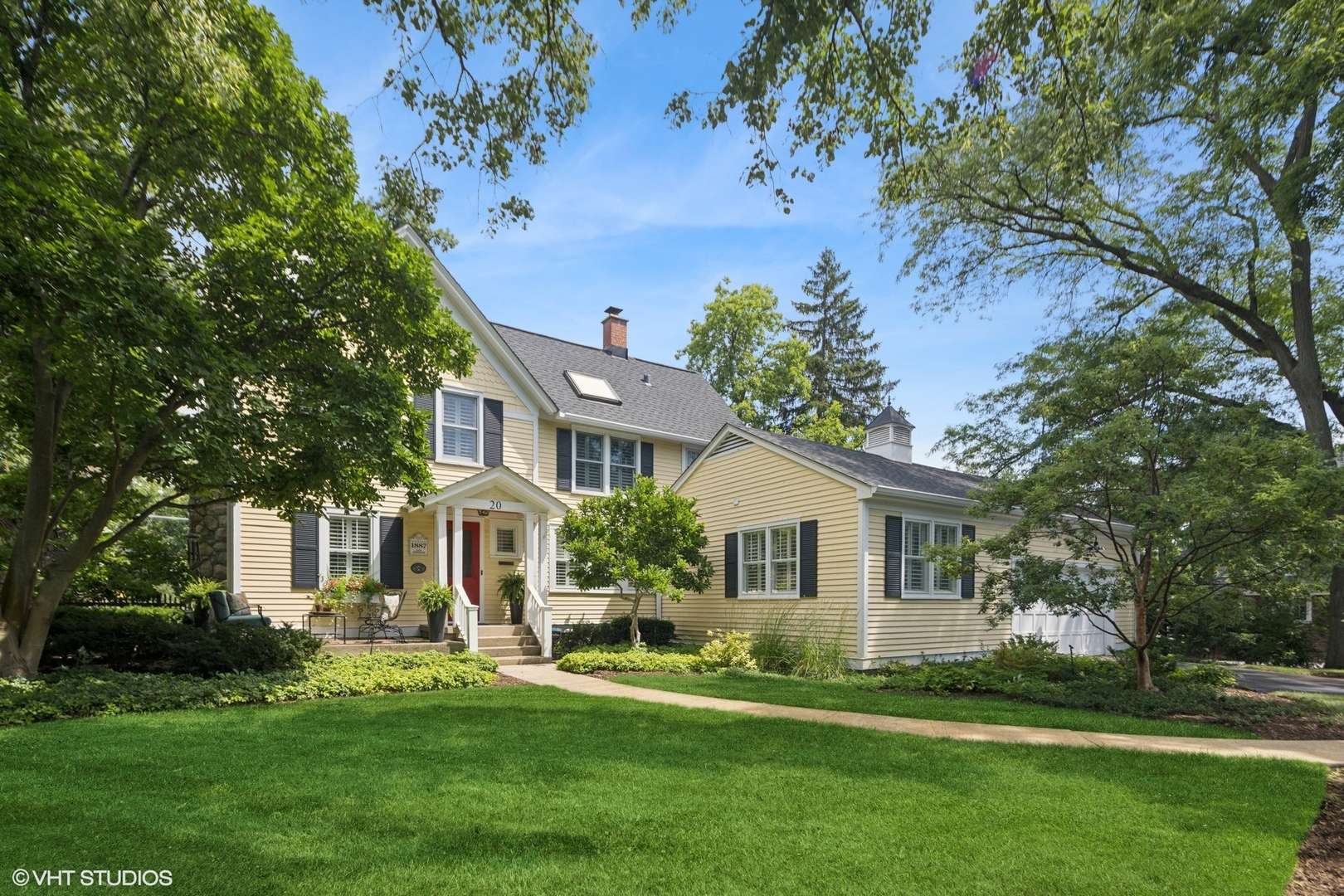 Glen Ellyn, IL 60137,20 Muirwood Drive