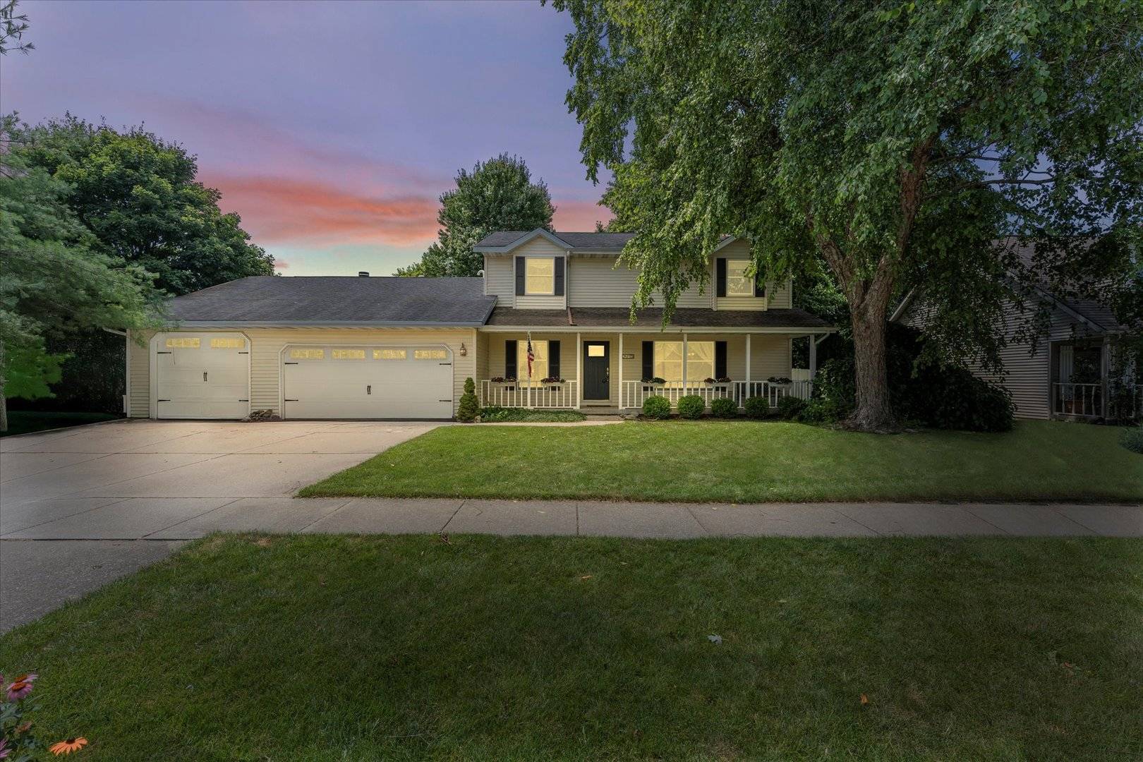 Mahomet, IL 61853,507 Northridge Drive