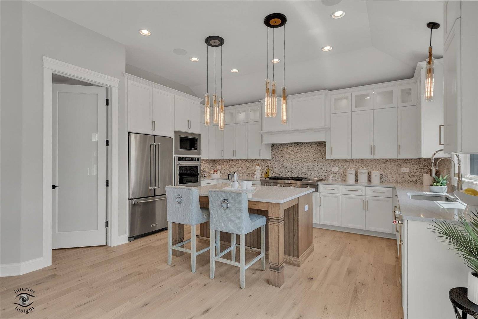 Frankfort, IL 60423,8855 Milwaukee Breakwater Drive