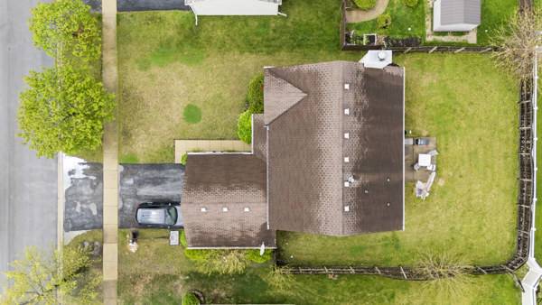 Bolingbrook, IL 60440,699 REBECCA Lane