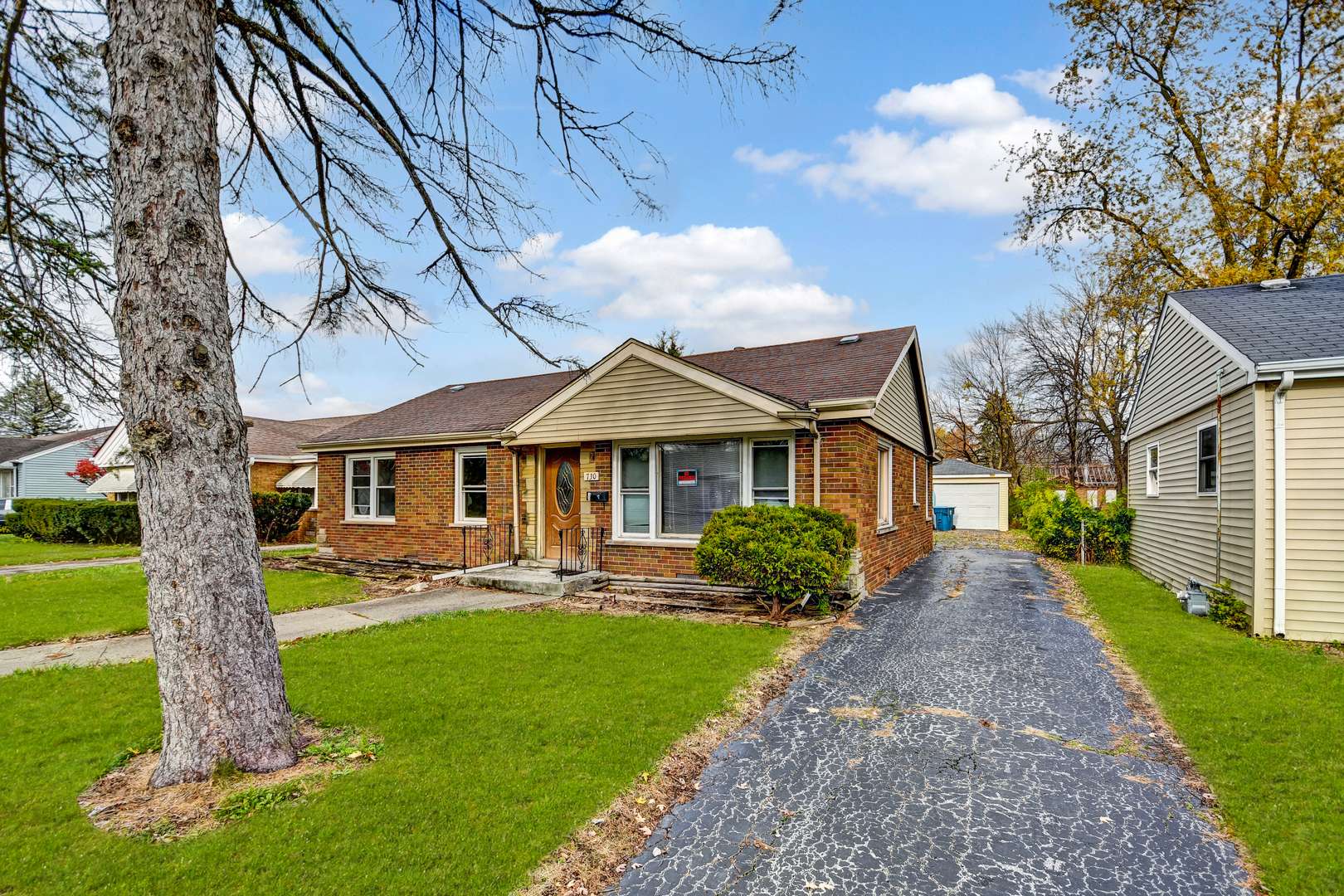 South Holland, IL 60473,730 E 156th Street