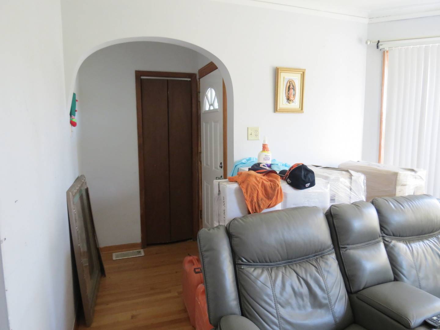 Chicago, IL 60617,10540 S Avenue B Avenue