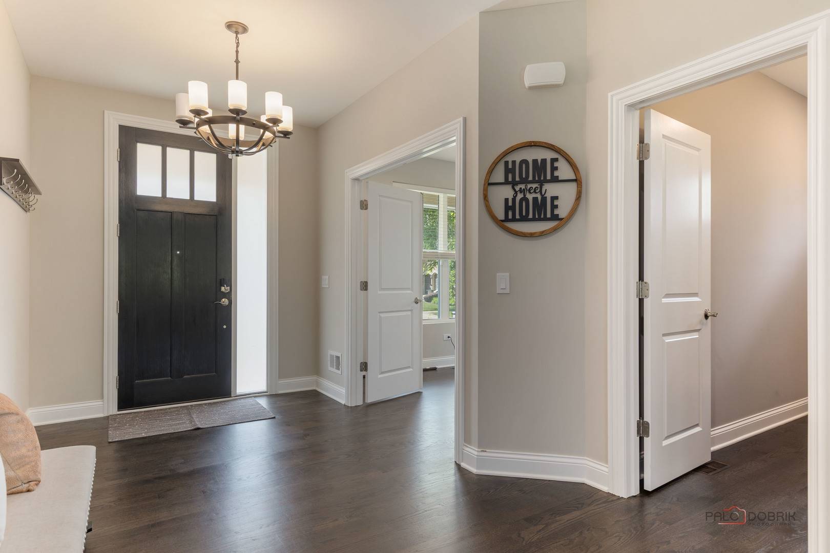 Vernon Hills, IL 60061,1945 Lake Charles Drive