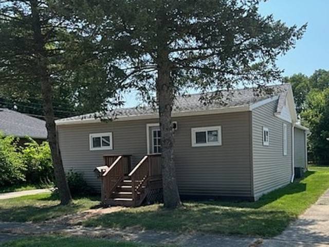 Ottawa, IL 61350,915 W Superior Street