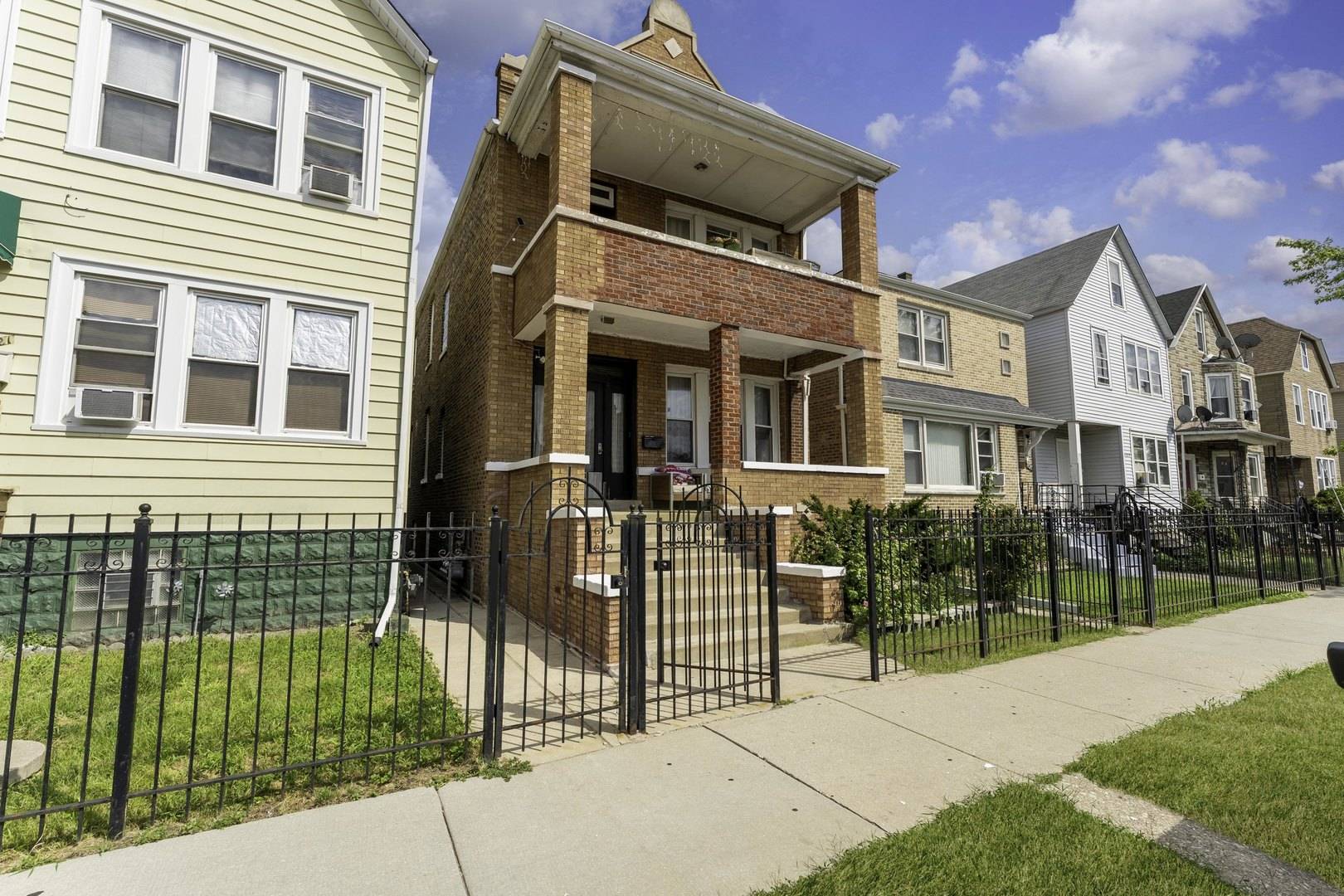 Cicero, IL 60804,1523 S 50th Avenue