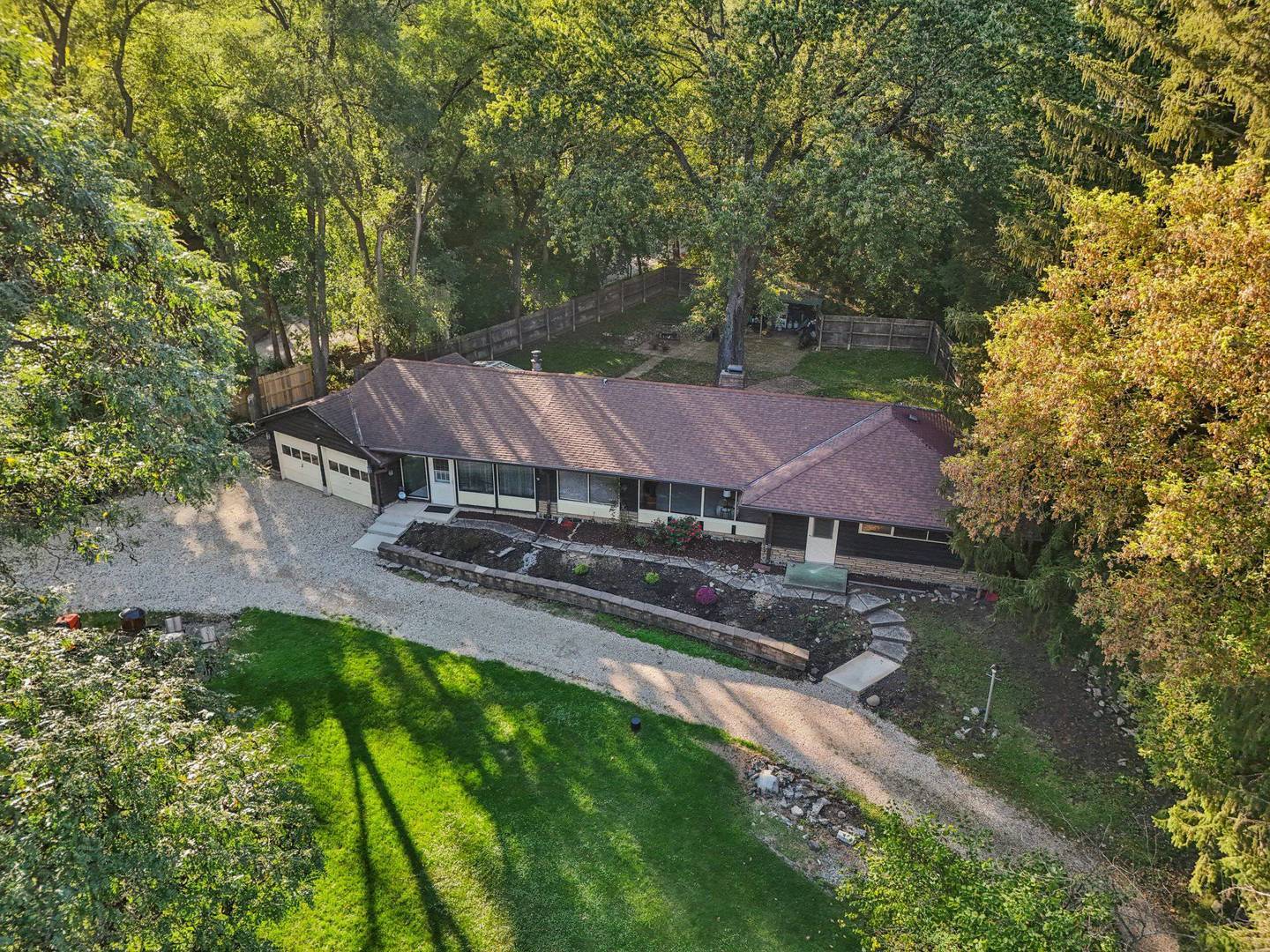 West Chicago, IL 60185,3N050 Timberline Drive