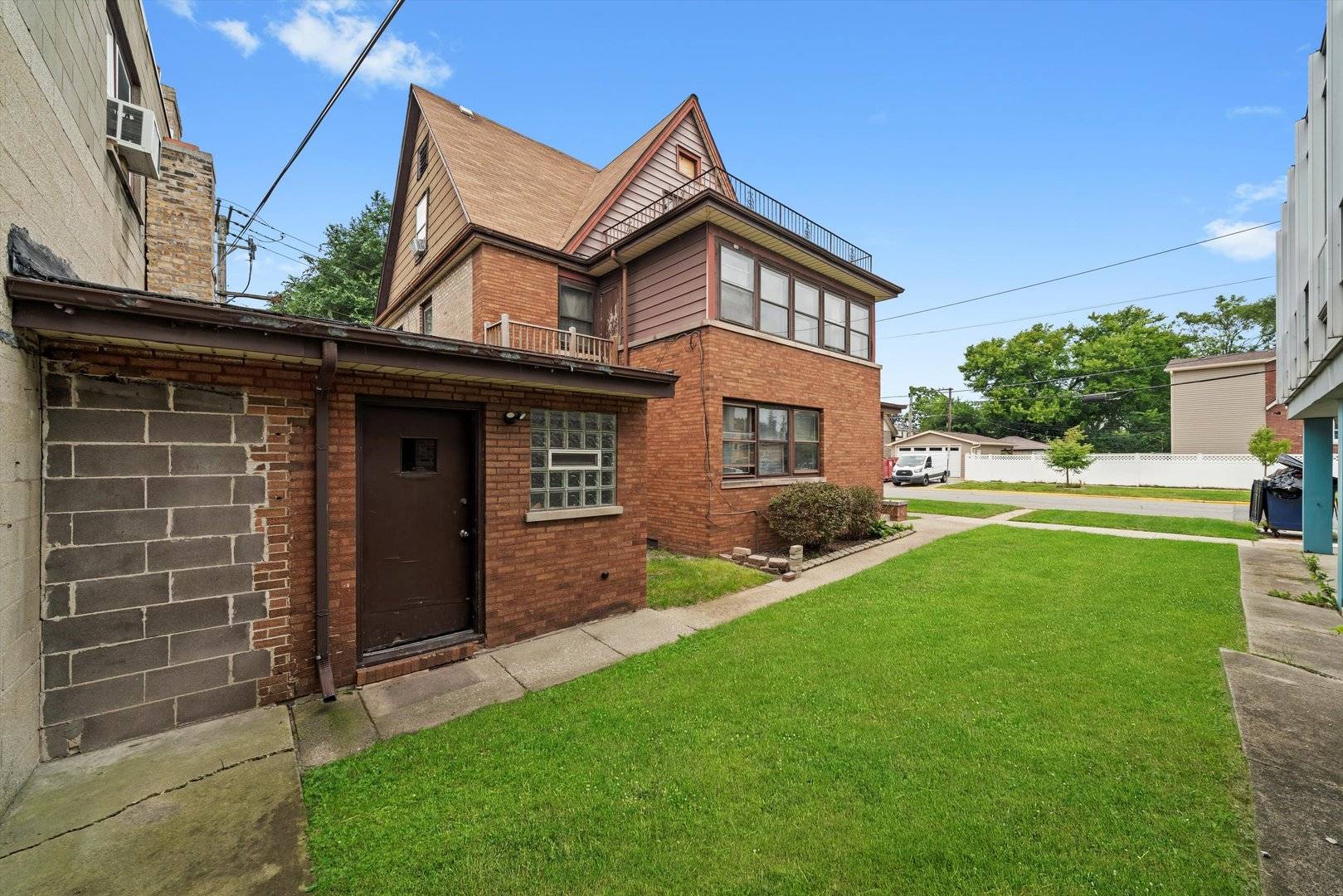 Berwyn, IL 60402,6810 31st Street