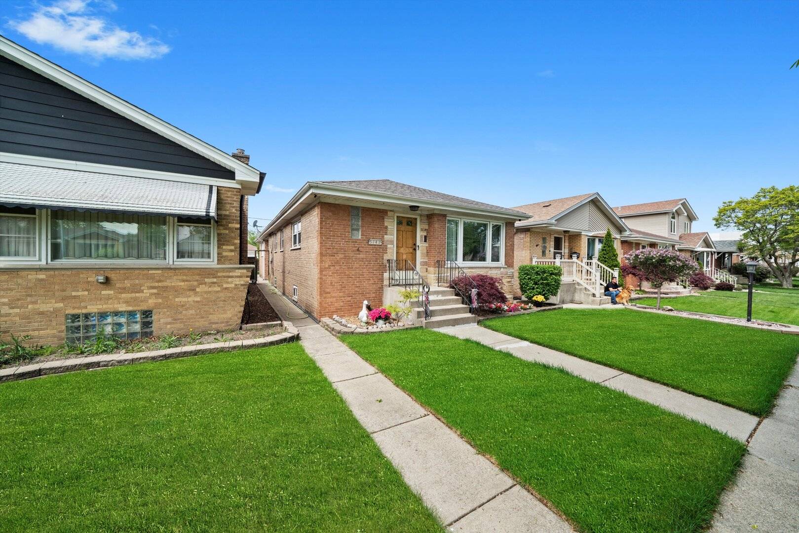 Chicago, IL 60638,5142 S Mulligan Avenue