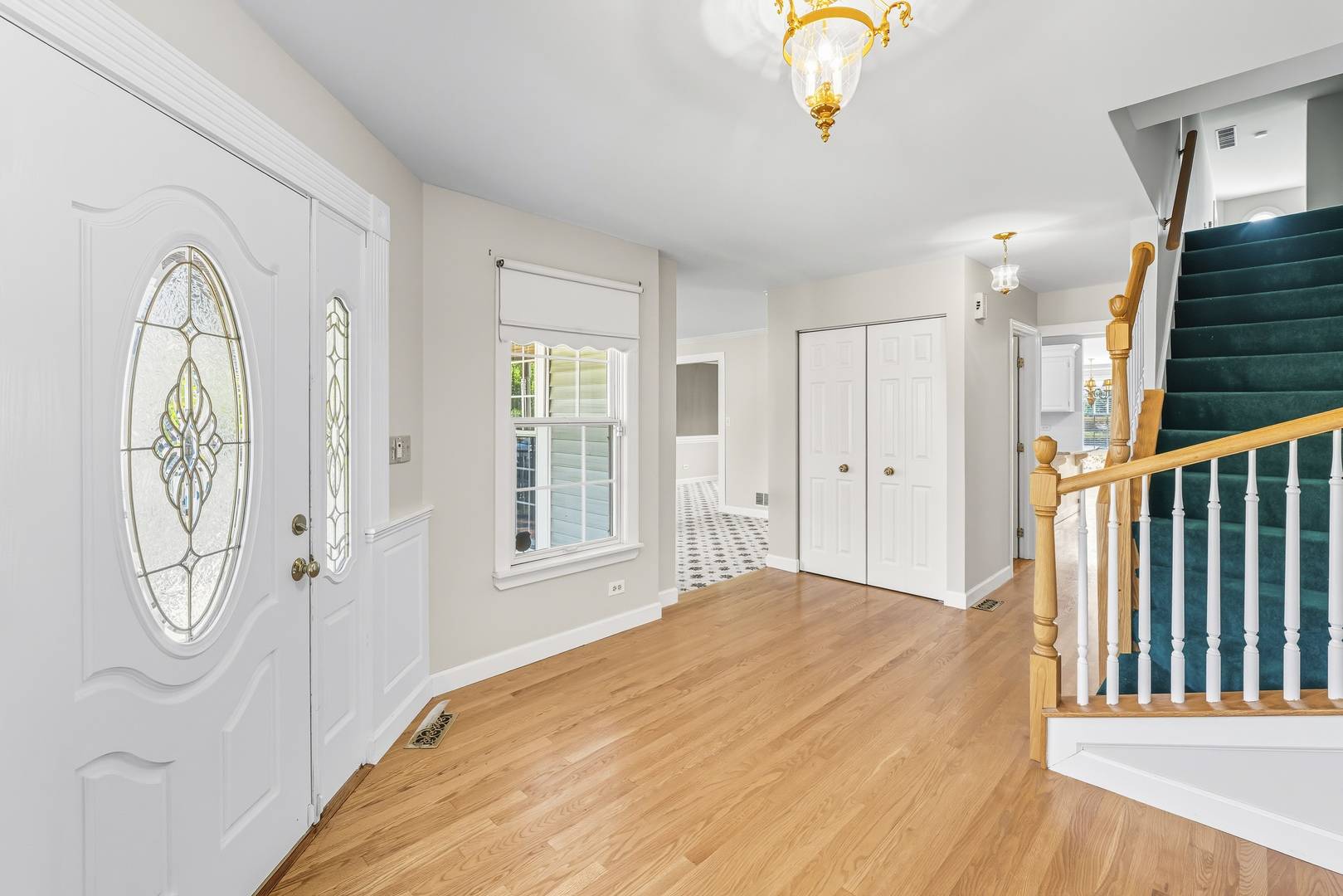 Schaumburg, IL 60194,454 Willington Drive