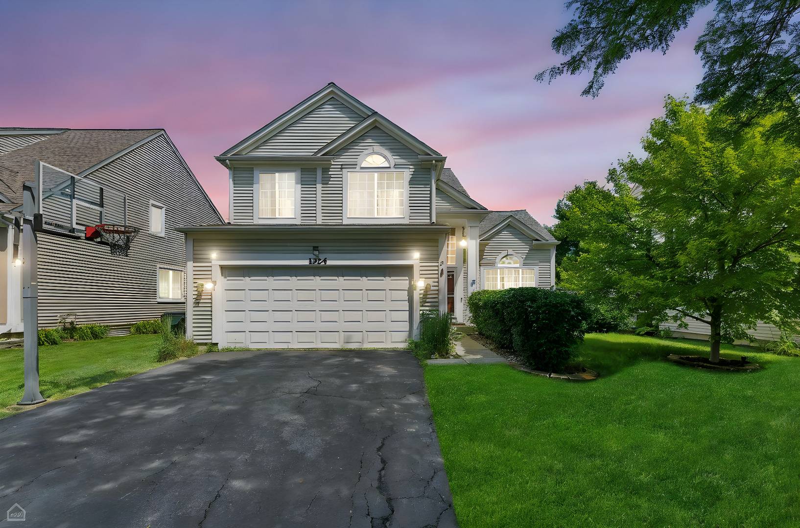 Bartlett, IL 60103,1324 Smoketree Lane