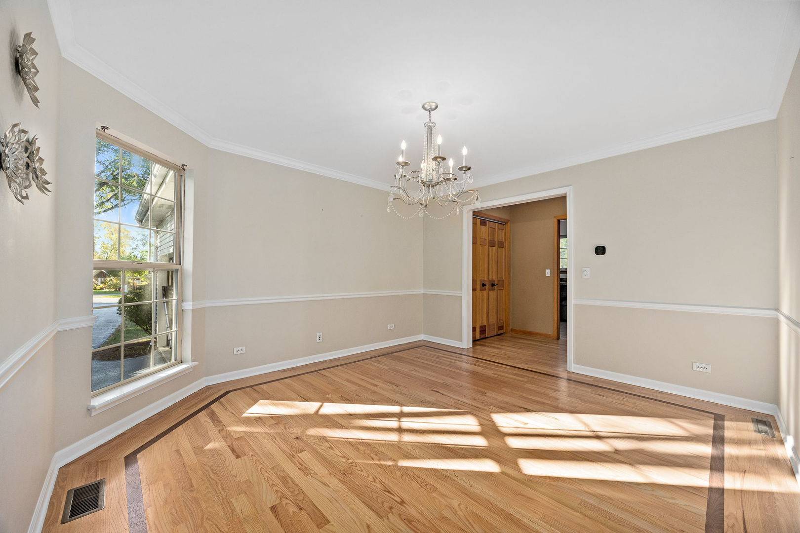 Lisle, IL 60532,912 Middleton Avenue