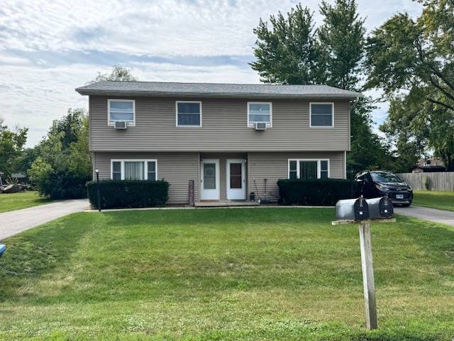 Oswego, IL 60543,11-13 W Anchor Road