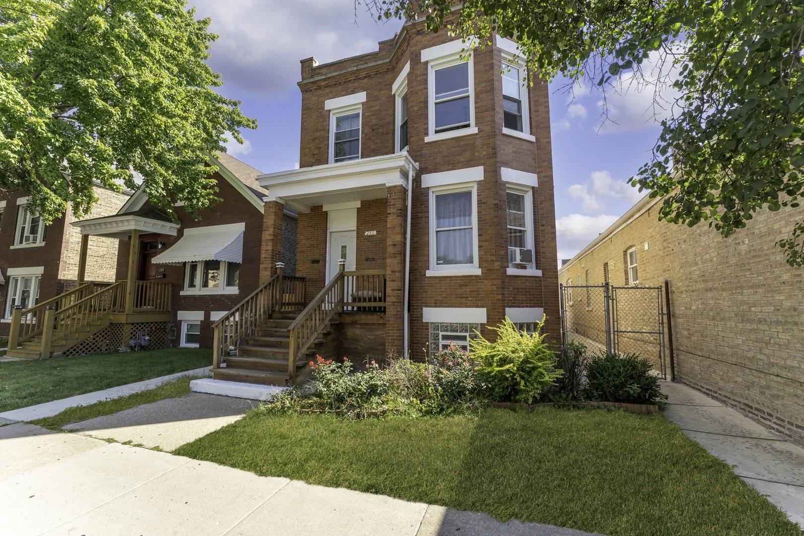 Cicero, IL 60804,2311 S Central Avenue