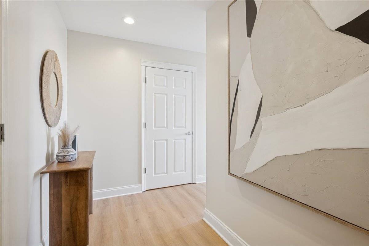 Chicago, IL 60647,2310 W St. Paul Avenue #601