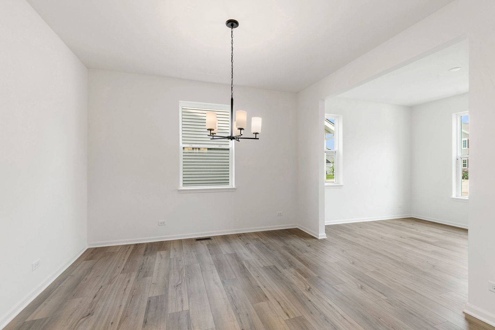 Lakemoor, IL 60051,32016 Savannah Drive