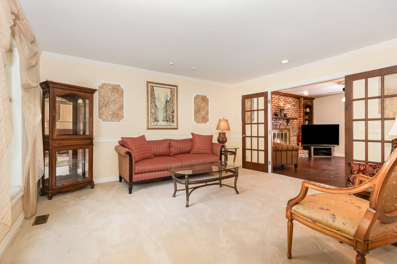 Woodridge, IL 60517,2921 Autumn Drive