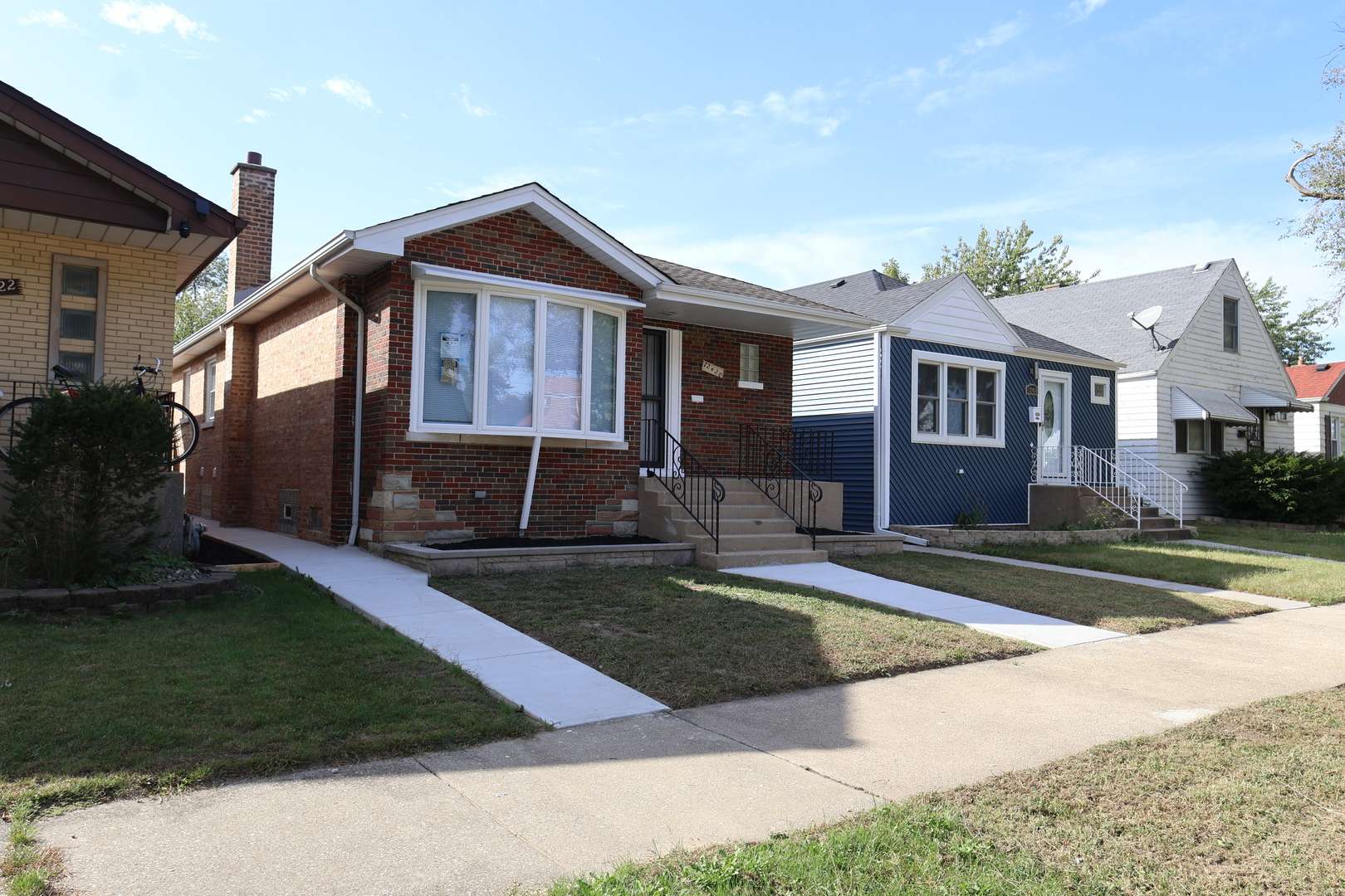 Calumet Park, IL 60827,12420 S Aberdeen S Street